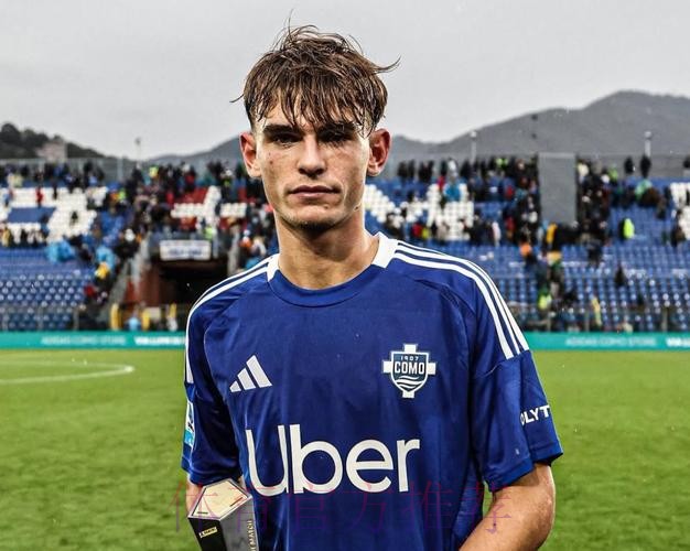 罗马诺-科莫与皇马谈尼科-帕斯转会 小法参与谈判